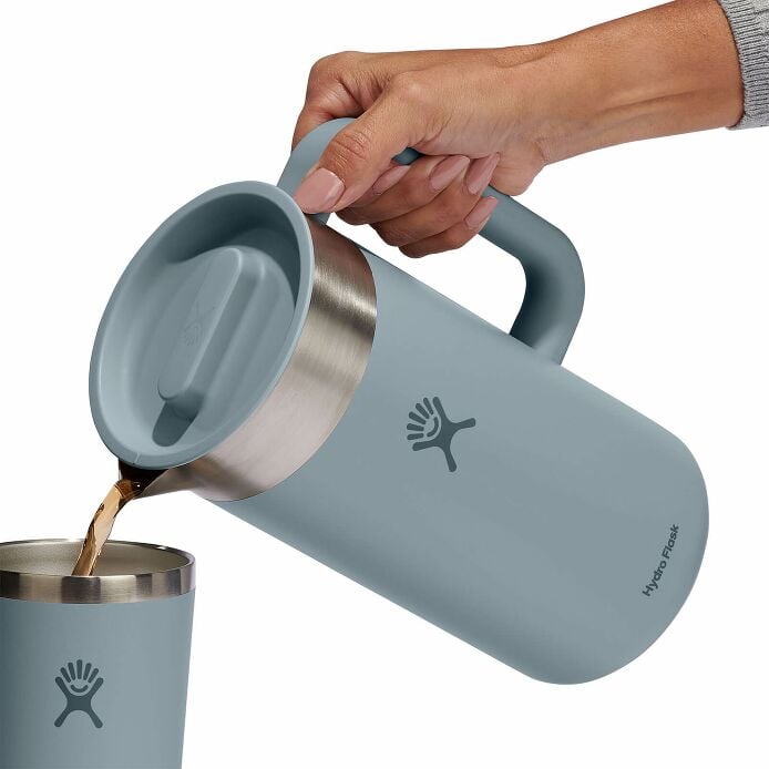 51-oz-insulated-pitcher-f5 okp51043-insulated-pitcher-shale-gray-pour.jpg