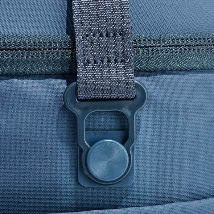 carryouttm-soft-cooler-30-l-f7 250815_hydro_cooler_details_14852_2_5.jpg