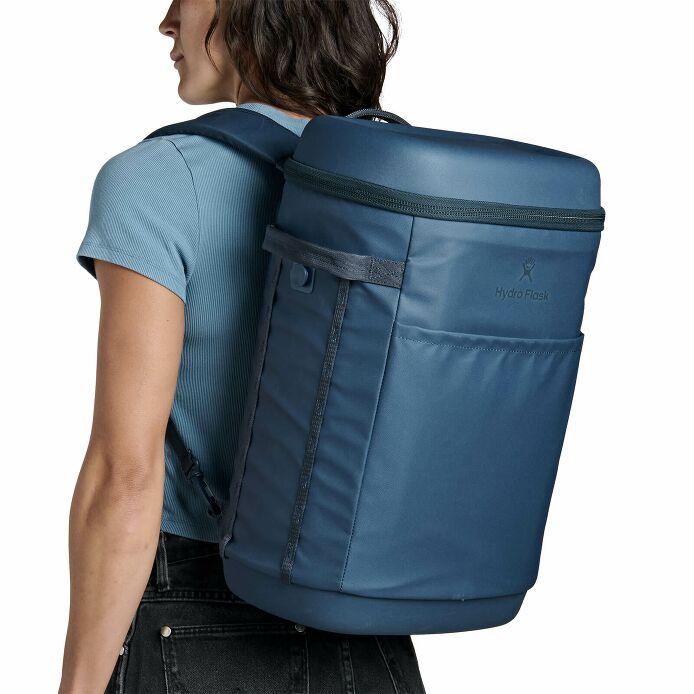 carryouttm-backpack-22-l-c5 250815_hydro_s26_hb_14605_7.jpg