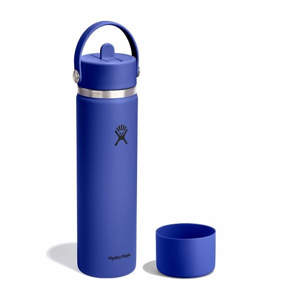 24-oz-straw-bottle-and-boot-bundle-u4 group_250_1_.jpg