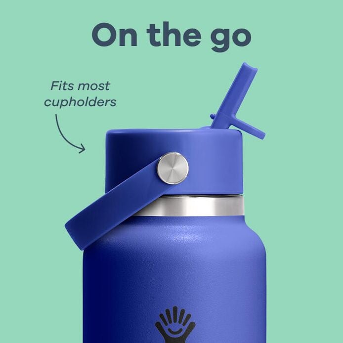 32-oz-travel-bottle-with-flex-straw-cap-v9 hf_s26_amz_brandstore_travel-bottles_lp_onthego_en_8.jpg