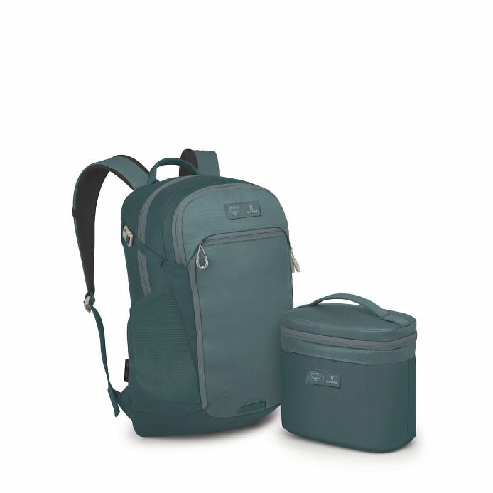 osprey-axis-x-hydro-flask-campus-essentials-bundle-b3 ospreyaxis_hydroflask5l_lunch_bag_f25_side_cascade_10007249_1_3.jpg