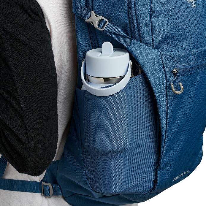 24-oz-travel-bottle-with-flex-straw-cap-p8 travelbottle-hb-backpack_1_8_1.jpg