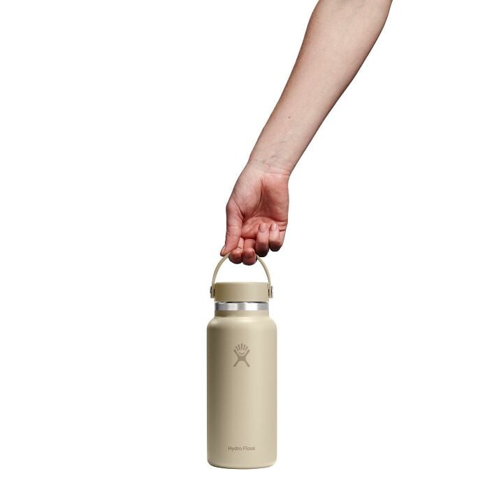 32-oz-wide-mouth-bottle-x8 w32cts114_32ozwideflexcap_oat_hb_1.jpg